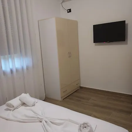 Apartamente Vlore וילה