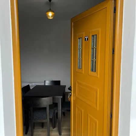 ヴィラ Apartamente Vlore Vlorë